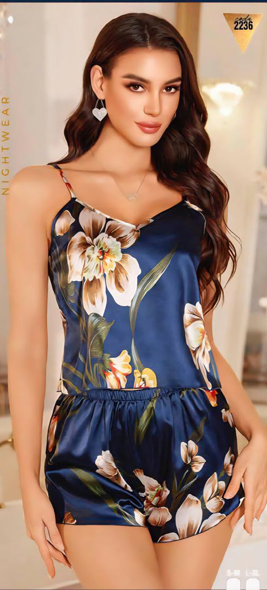 Gül desenli pijama saten gecelik takımı